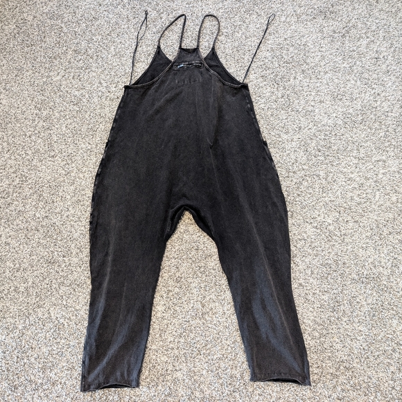 FP hot shot onesie - Picture 3 of 6